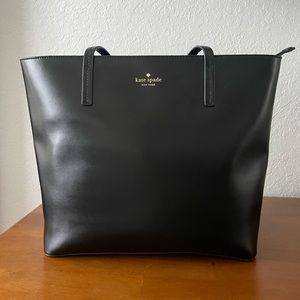 GORGEOUS Kate Spade Tote ♠️